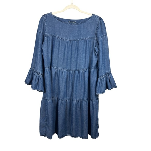 Chelsea & Theodore Chambray Shift Dress Womens Sz Medium Blue Ruffles Flowy - Picture 1 of 8